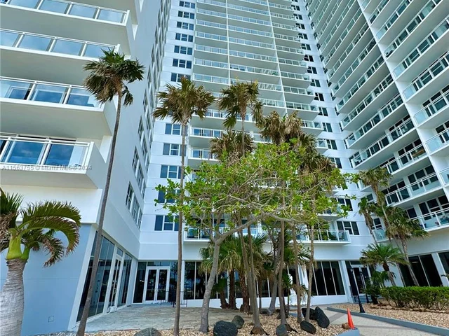 2030 S Ocean Dr # 2008, Hallandale Beach FL 33009