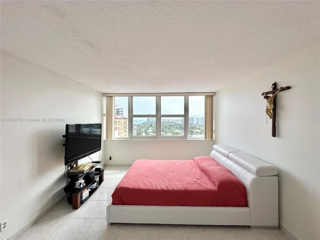 2030 S Ocean Dr # 2008, Hallandale Beach FL 33009