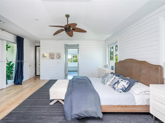 605 Hampton Ln # 0, Key Biscayne FL 33149