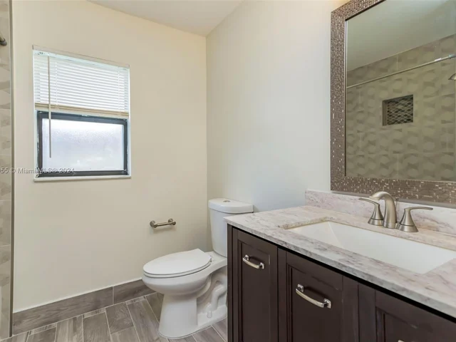 10935 NW 29th Ct, Sunrise FL 33322