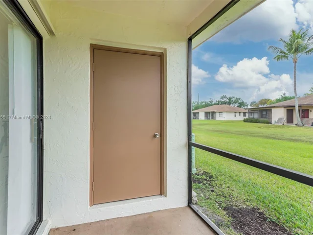 10935 NW 29th Ct, Sunrise FL 33322