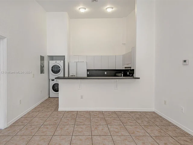 2506 Lincoln St # 2512, Hollywood FL 33020