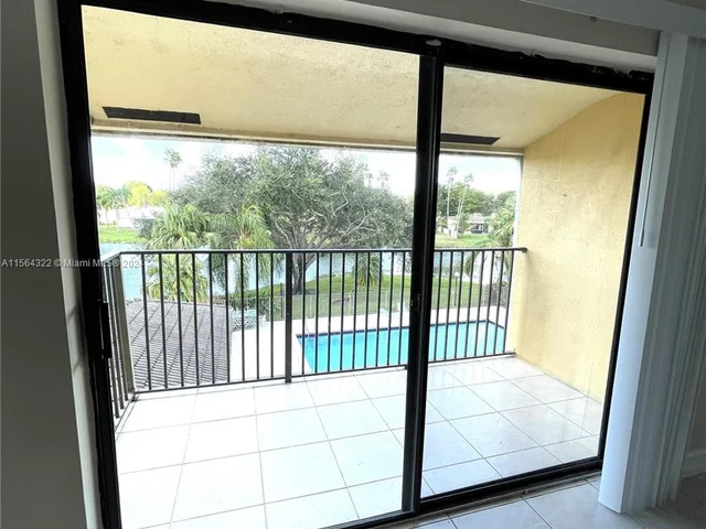 11453 NW 39th Ct # 2, Coral Springs FL 33065