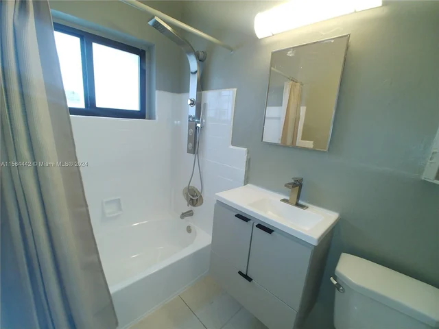 940 NW 47 Street, Miami FL 33127