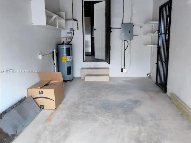 940 NW 47 Street, Miami FL 33127