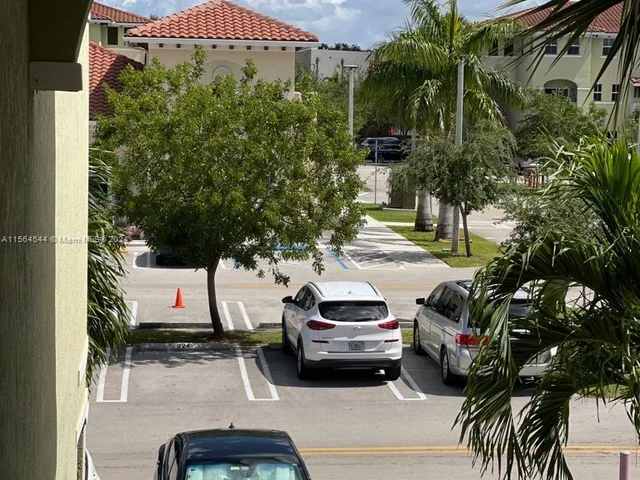 230 NW 109th Ave, Miami FL 33172