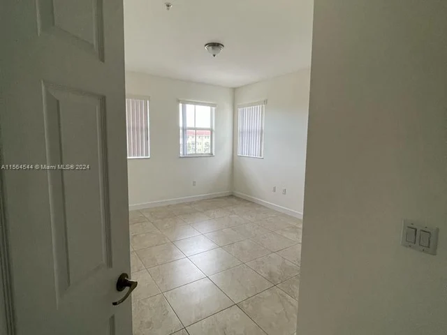 230 NW 109th Ave, Miami FL 33172