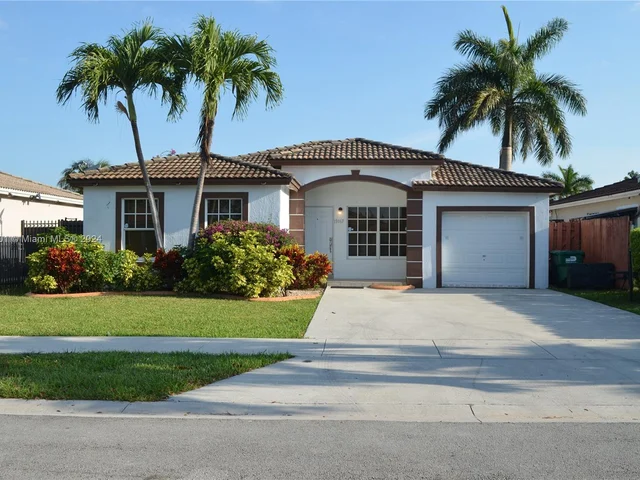 13867 SW 258th Ln, Homestead FL 33032