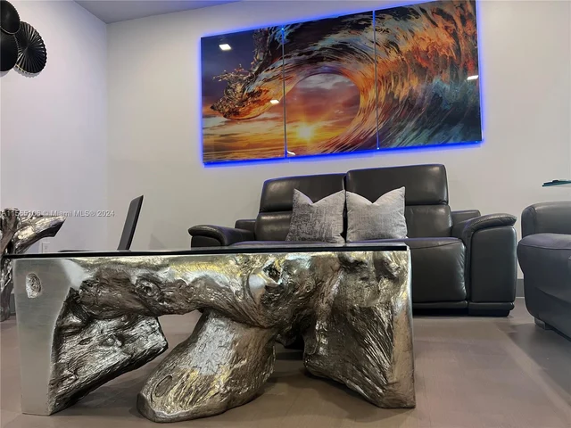 6881 Bay Dr # 9, Miami Beach FL 33141