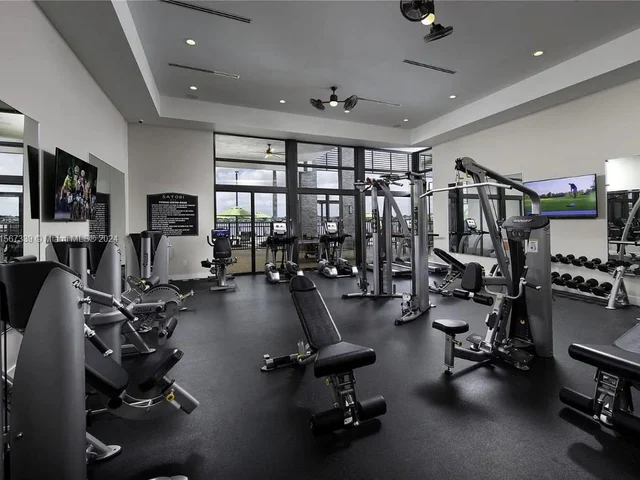 15848 NW 91st Ct, Miami Lakes FL 33018