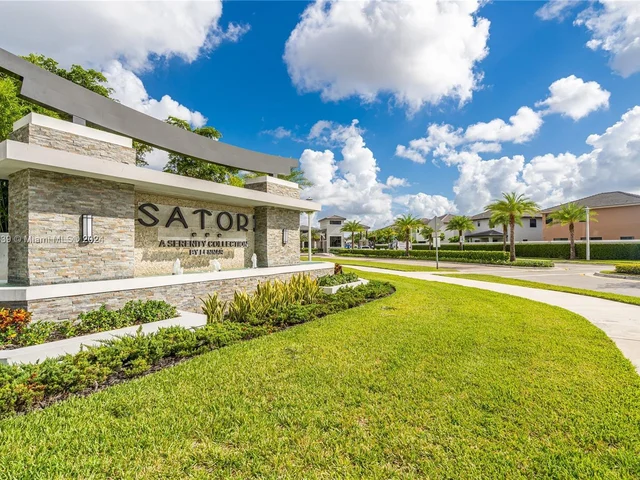 15848 NW 91st Ct, Miami Lakes FL 33018