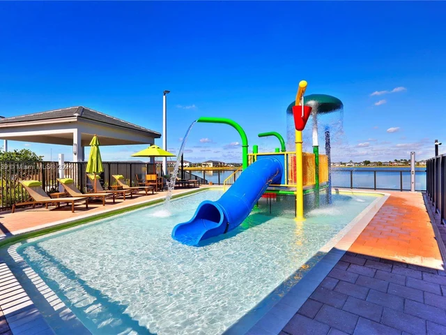 15848 NW 91st Ct, Miami Lakes FL 33018