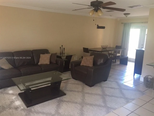 6427 Dewey St # 0, Hollywood FL 33023