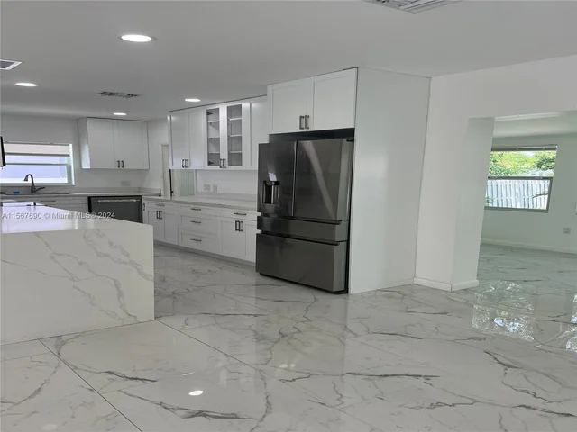 1427 Adams St, Hollywood FL 33020