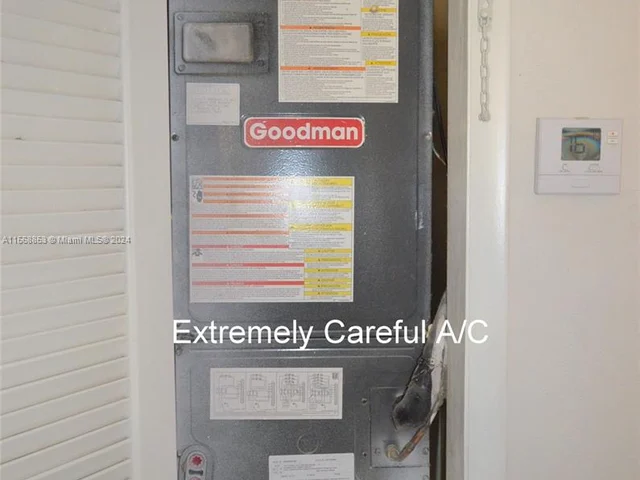 5700 SW 38th St, Davie FL 33314