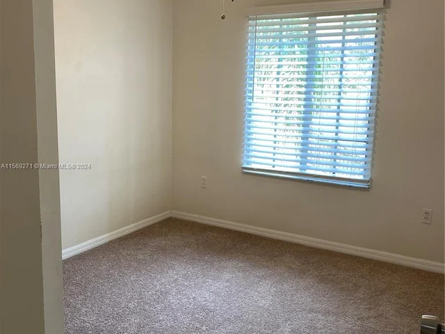 4151 San Marino # 207, West Palm Beach FL 33409