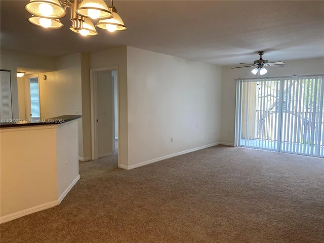 4151 San Marino # 207, West Palm Beach FL 33409