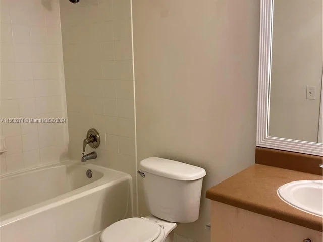 4151 San Marino # 207, West Palm Beach FL 33409