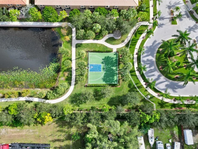 5919 Monterra Club Dr, Lake Worth FL 33463