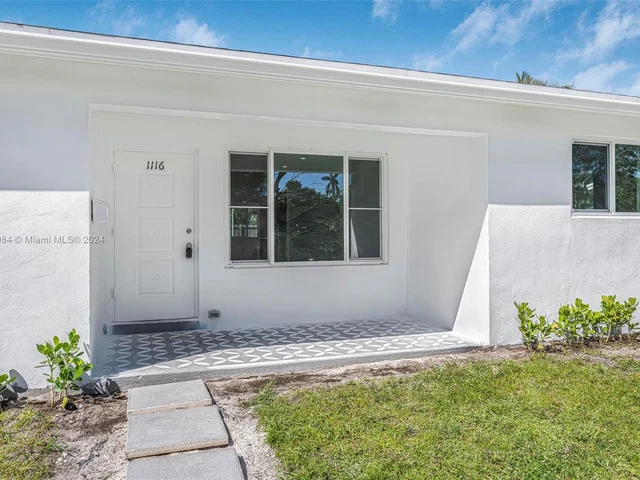 1116 N 31st Ave, Hollywood FL 33021
