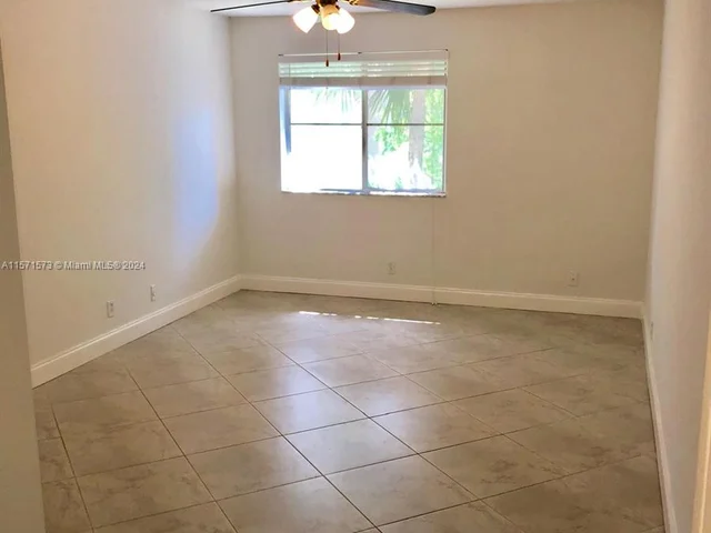 9855 Westview Dr # 723, Coral Springs FL 33076