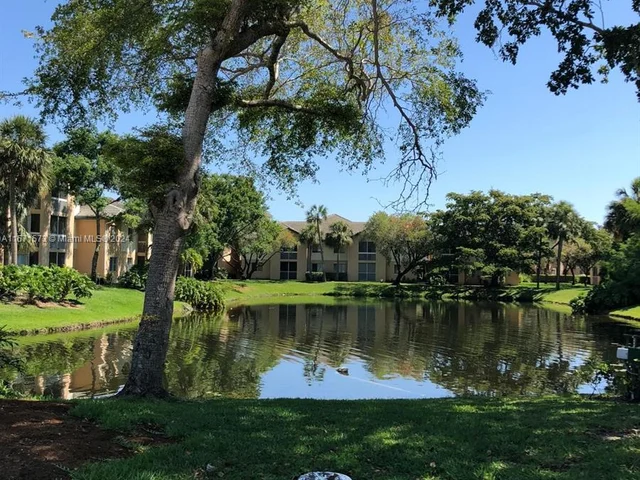 9855 Westview Dr # 723, Coral Springs FL 33076