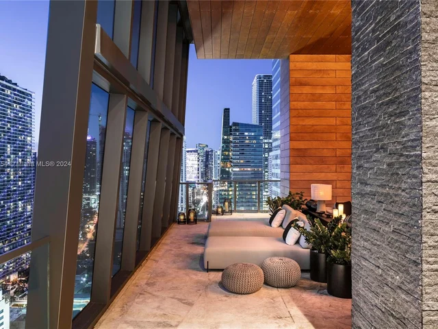 1451 Brickell Ave # 1406, Miami FL 33131