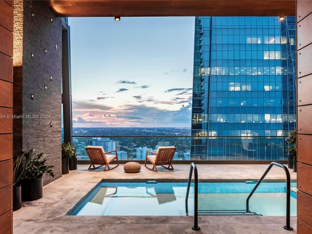 1451 Brickell Ave # 1406, Miami FL 33131