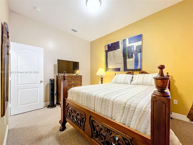 21501 SW 187th Ave, Miami FL 33187