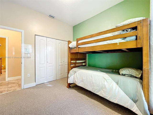 21501 SW 187th Ave, Miami FL 33187