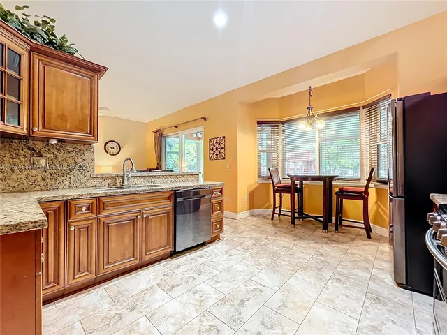 21501 SW 187th Ave, Miami FL 33187