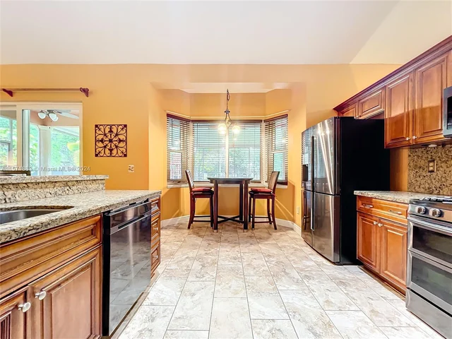 21501 SW 187th Ave, Miami FL 33187