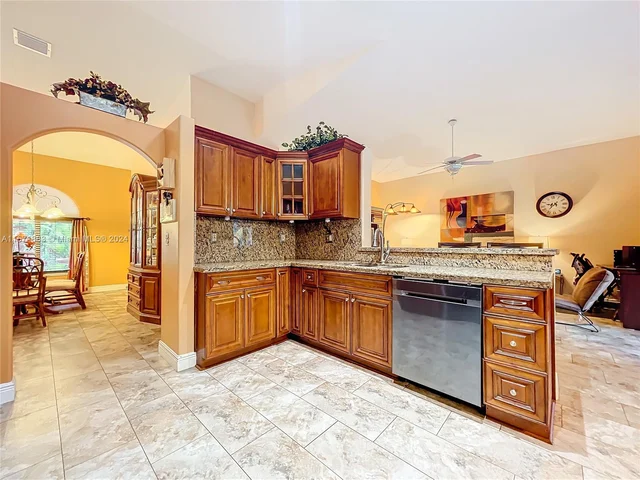 21501 SW 187th Ave, Miami FL 33187