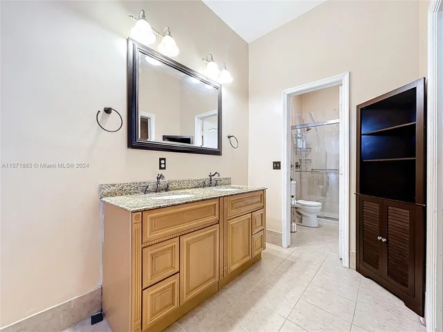 21501 SW 187th Ave, Miami FL 33187