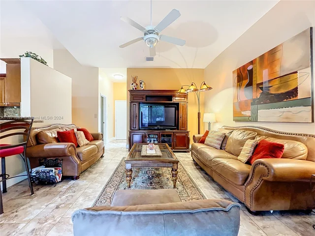 21501 SW 187th Ave, Miami FL 33187