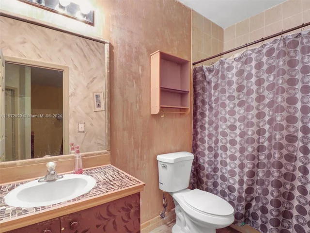 11231 SW 230th Ter, Miami FL 33170