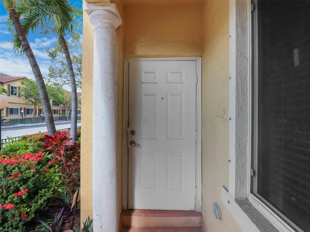 11231 SW 230th Ter, Miami FL 33170