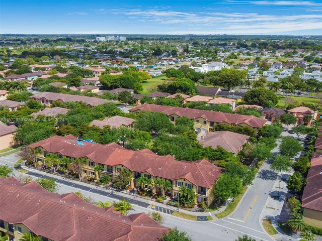 11231 SW 230th Ter, Miami FL 33170