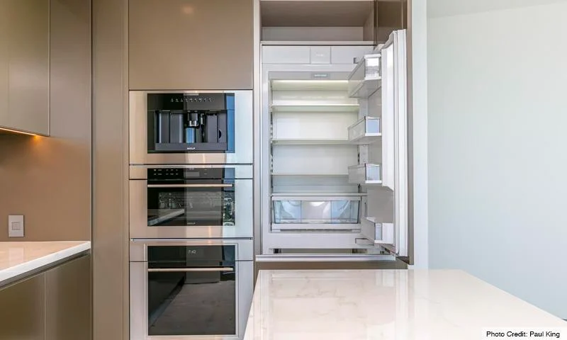 18975 Collins Avenue