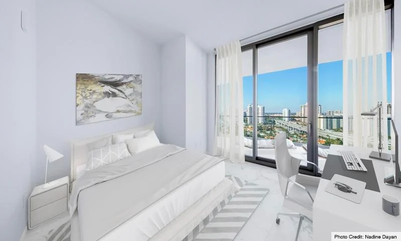 18975 Collins Avenue