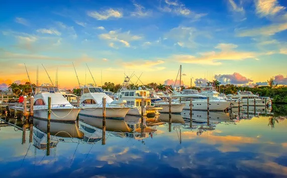 4476 Fountains Drive