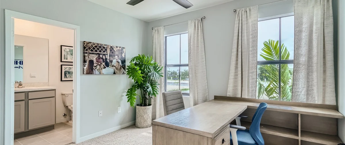 1431 Northeast 5th Avenue