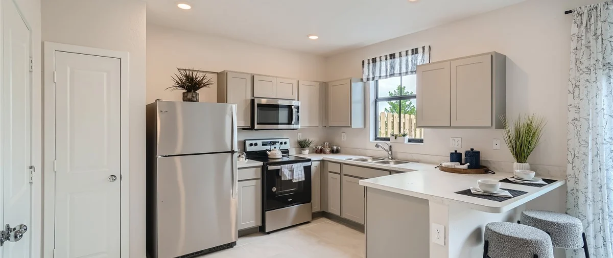 1431 Northeast 5th Avenue