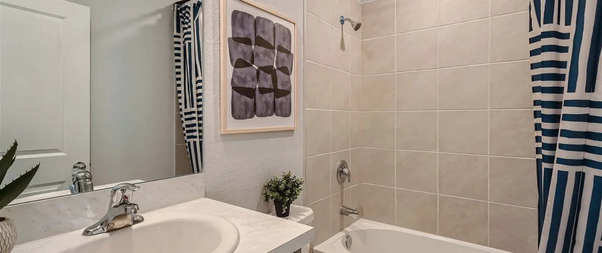 1431 Northeast 5th Avenue