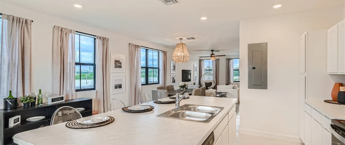 1431 Northeast 5th Avenue