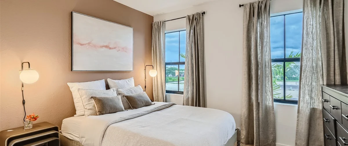 1431 Northeast 5th Avenue