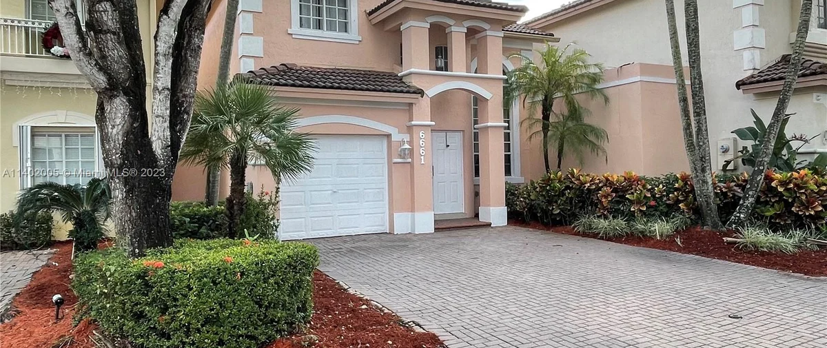 150, 200, and 250 Sunny Isles Blvd