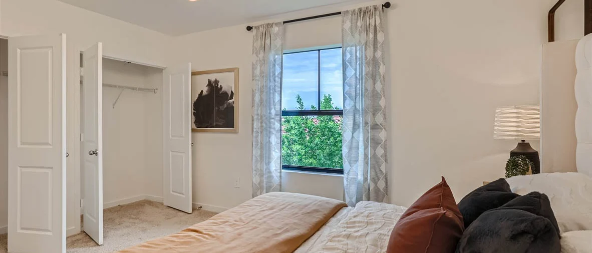 409 Northeast 1st Avenue