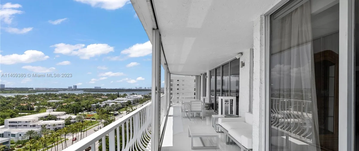 10155 Collins Ave Bal