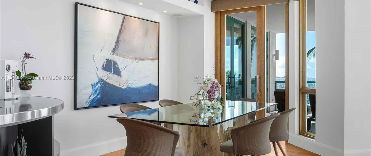 1660 S Bayshore Court